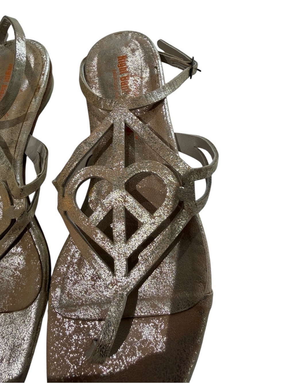 Right Bank Shoe Co. by Donald Pliner Distressed Gold Strappy Ankle Sandal Sz 7 - Picture 3 of 11